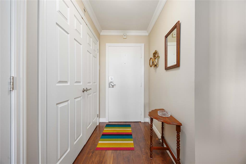 10 DERBY Lane Unit# 1104, Sarnia, Ontario, Canada photo 4