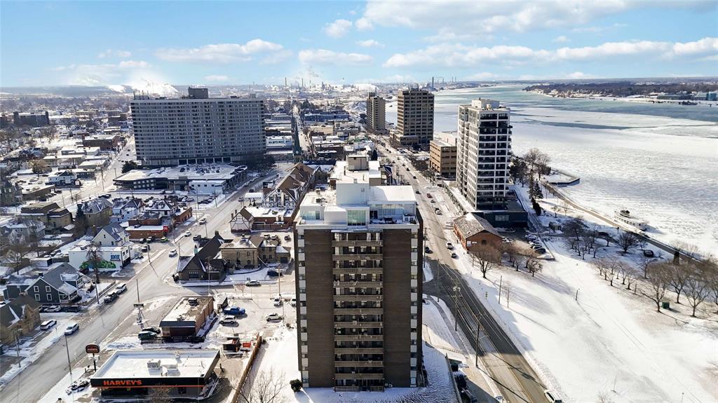 10 DERBY Lane Unit# 1104, Sarnia, Ontario, Canada photo 34