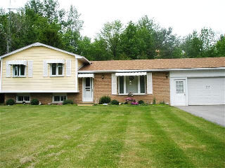 22 Springhome Rd, Oro-medonte Township Ontario, Canada