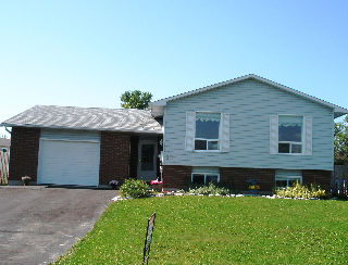 17 Keith St, Orillia Ontario, Canada