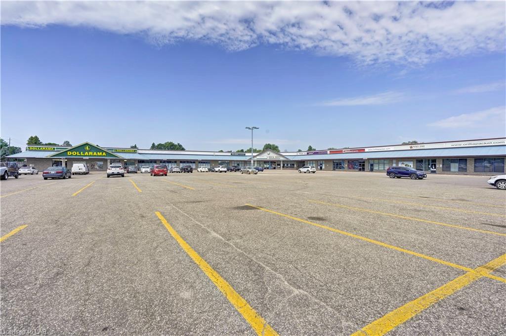425 WEST Street N Unit# 2-4, 14-15, 17,, Orillia, Ontario, Canada