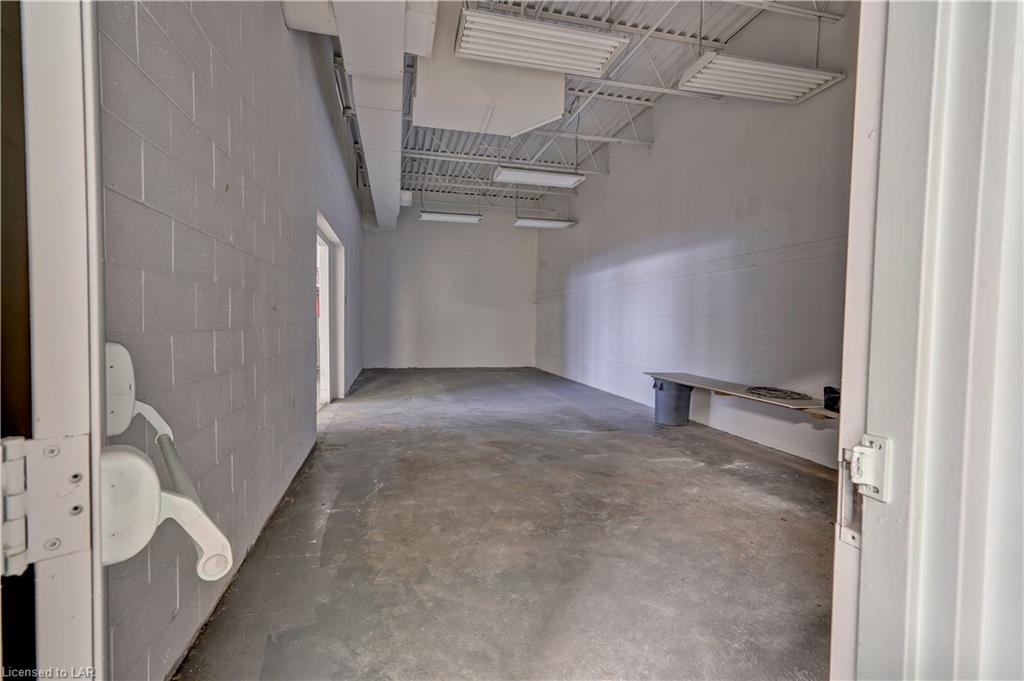 425 WEST Street N Unit# 2-4, 14-15, 17,, Orillia, Ontario, Canada