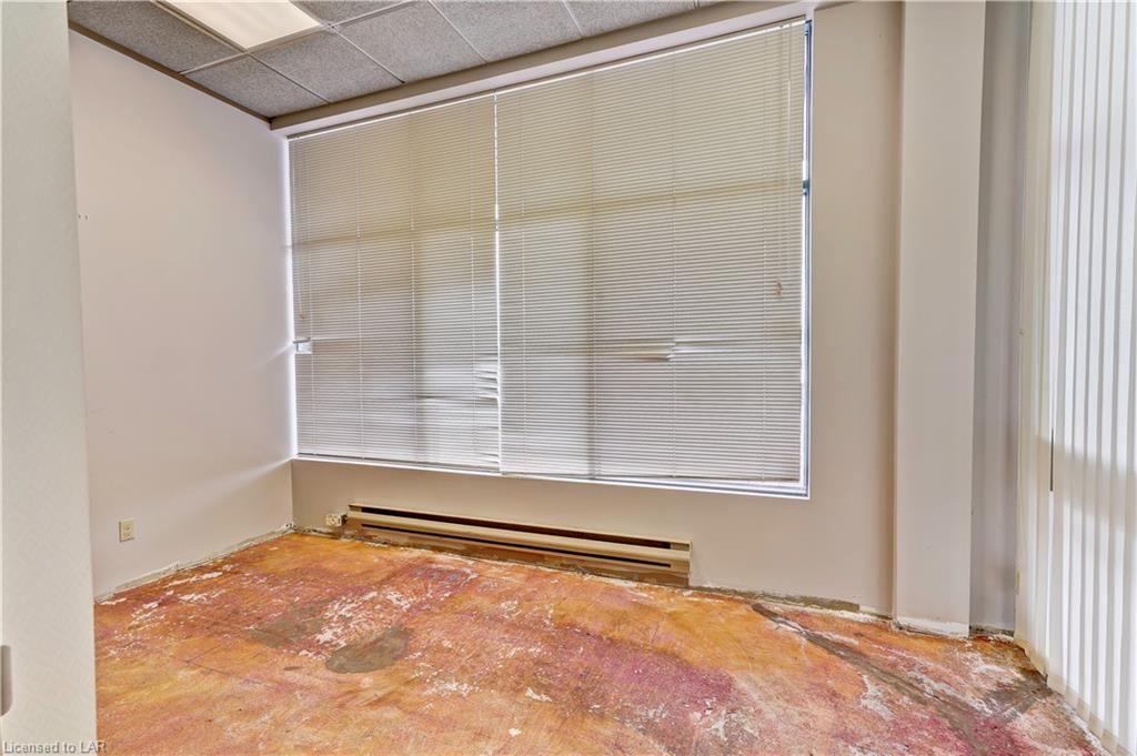 425 WEST Street N Unit# 2-4, 14-15, 17,, Orillia, Ontario, Canada