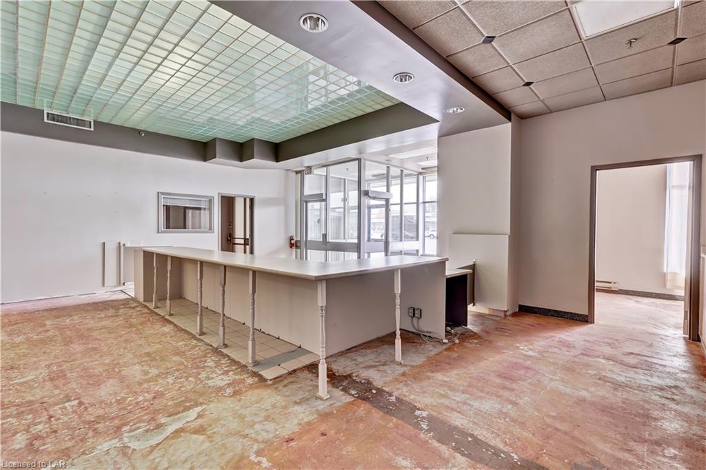 425 WEST Street N Unit# 2-4, 14-15, 17,, Orillia, Ontario, Canada