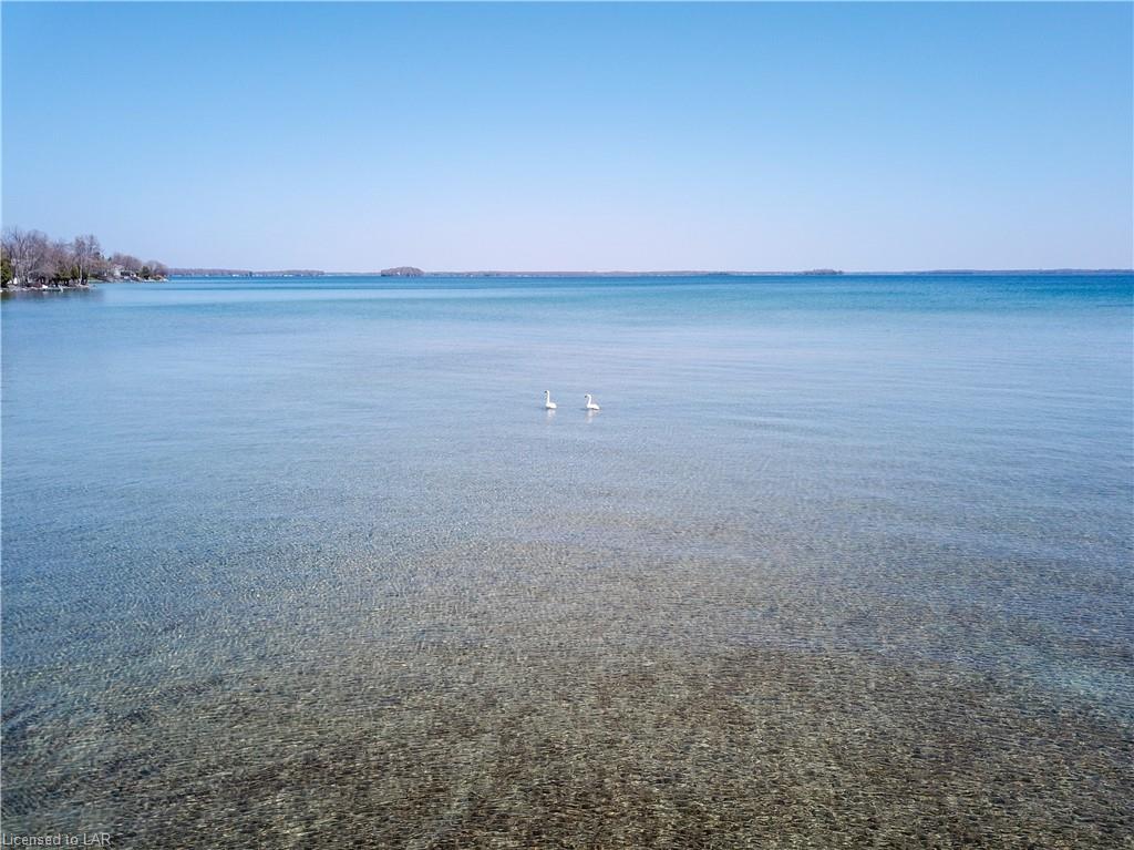 77 MOON POINT Drive, Oro-Medonte Township, Ontario, Canada