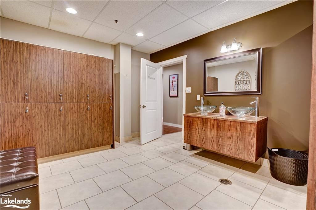 27 WEST Street S Unit# B, Orillia, Ontario, Canada