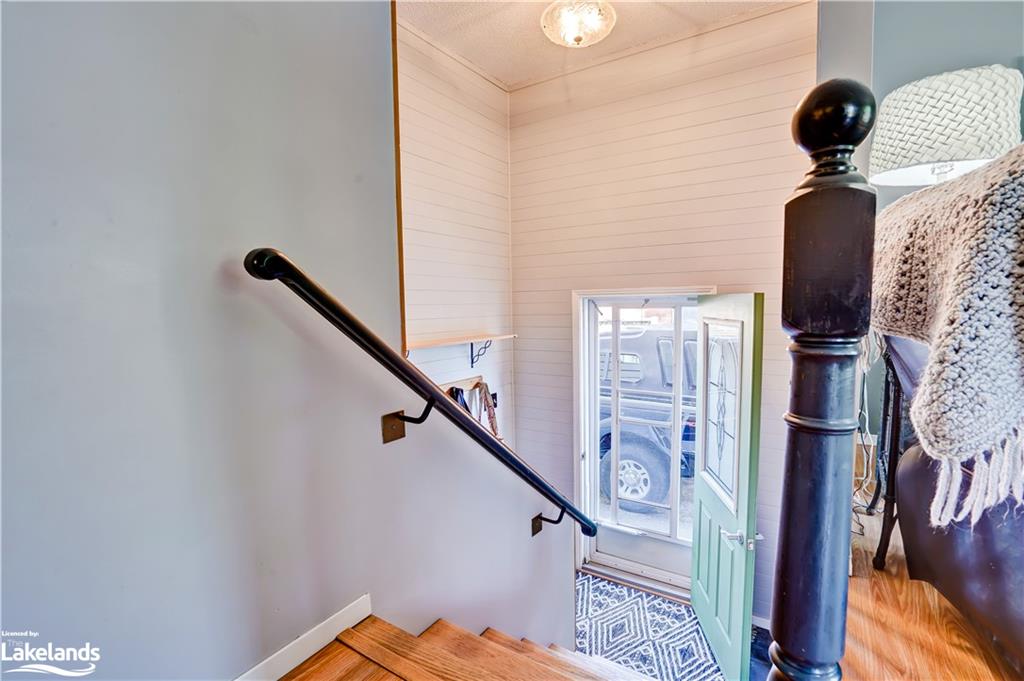 25 FREDERICK Street, Orillia, Ontario, Canada