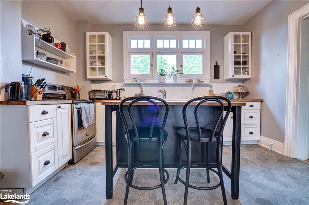 109 BRANT Street E, Orillia, Ontario, Canada