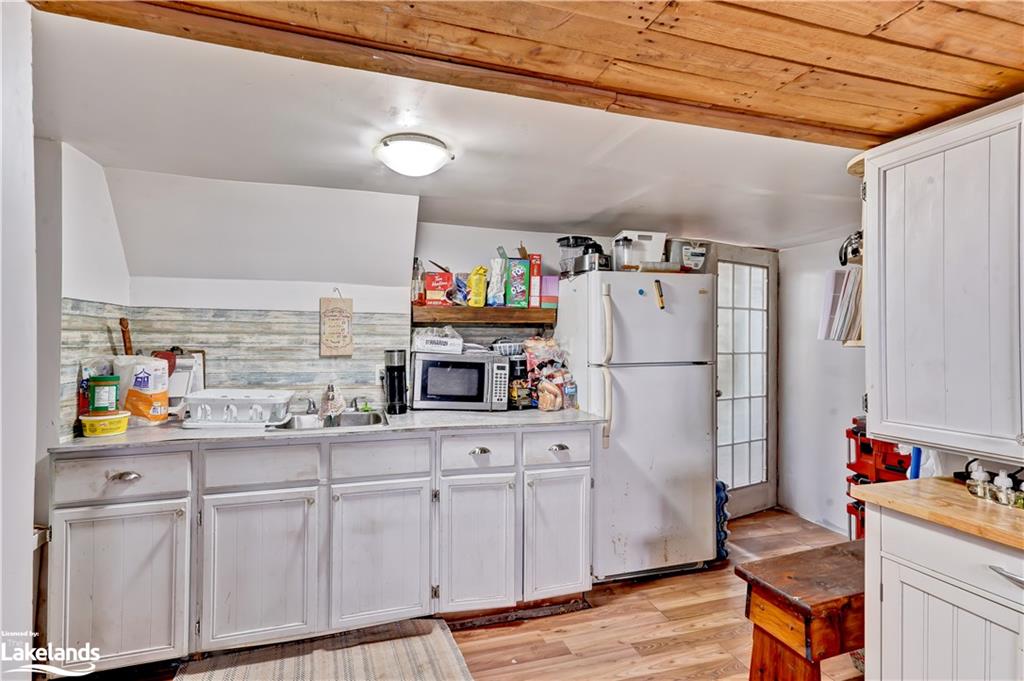 343 COLBORNE Street, Orillia, Ontario, Canada