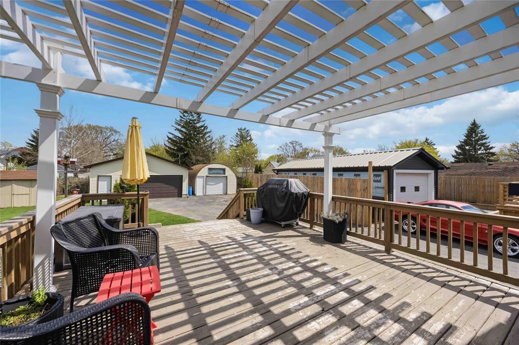 114 Samuel Street, Sarnia, Ontario, Canada photo 6