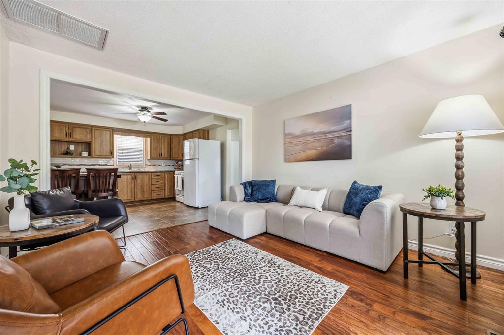 6546 Waterworks Road, Sarnia, Ontario, Canada photo 5