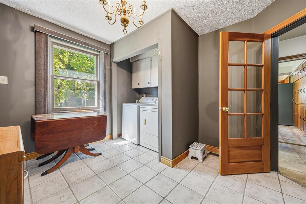 1576 MALLAH Drive, Sarnia, Ontario, Canada photo 10