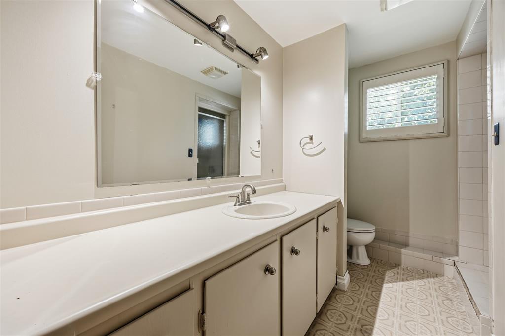 1576 MALLAH Drive, Sarnia, Ontario, Canada photo 31