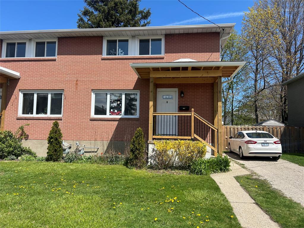 1102 EXMOUTH Street, Sarnia, Ontario, Canada photo 2