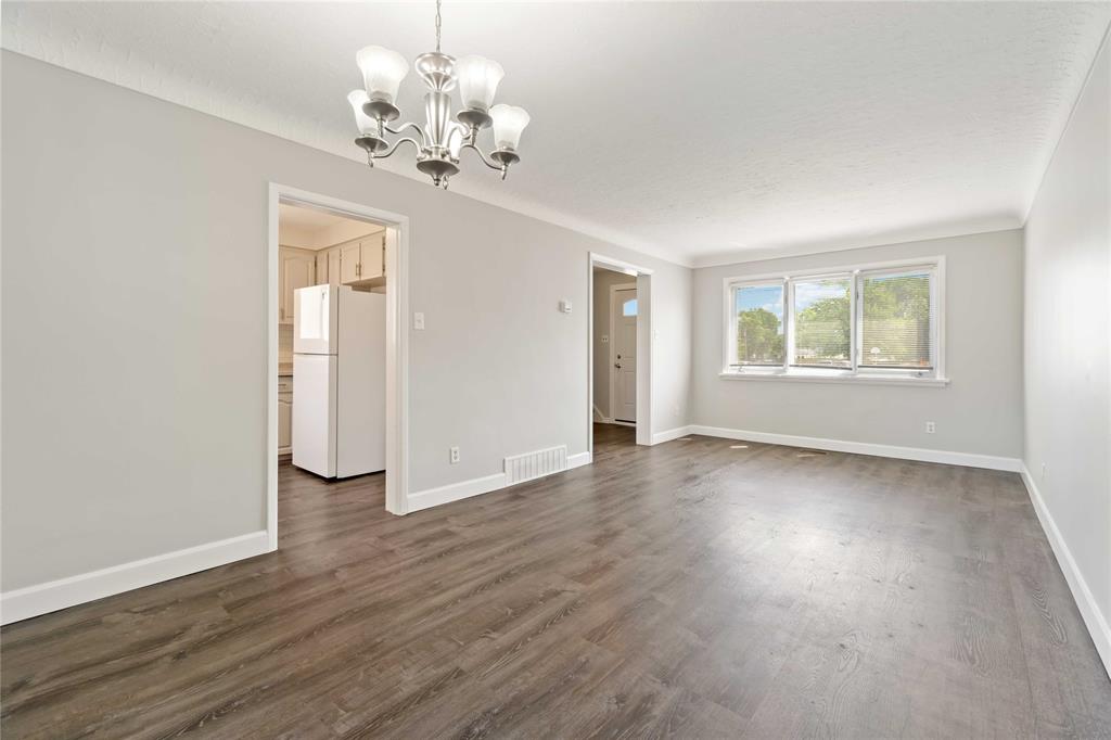 1102 EXMOUTH Street, Sarnia, Ontario, Canada photo 8