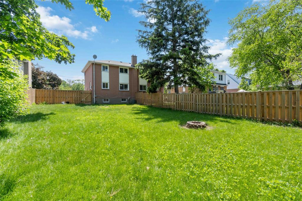 1102 EXMOUTH Street, Sarnia, Ontario, Canada photo 30