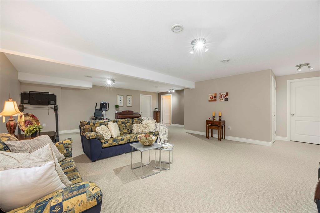 282 SAWGRASS Place, Sarnia, Ontario, Canada photo 32
