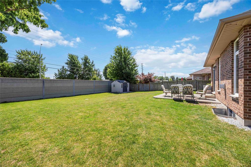 282 SAWGRASS Place, Sarnia, Ontario, Canada photo 41