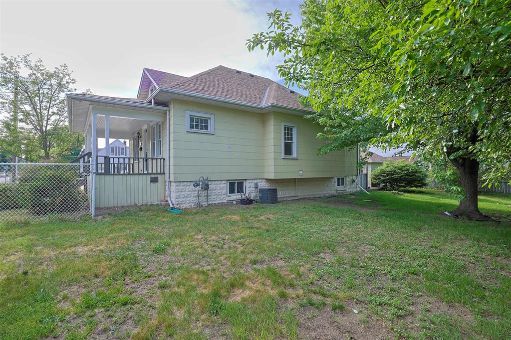 452 NELSON Street, Sarnia, Ontario, Canada photo 7
