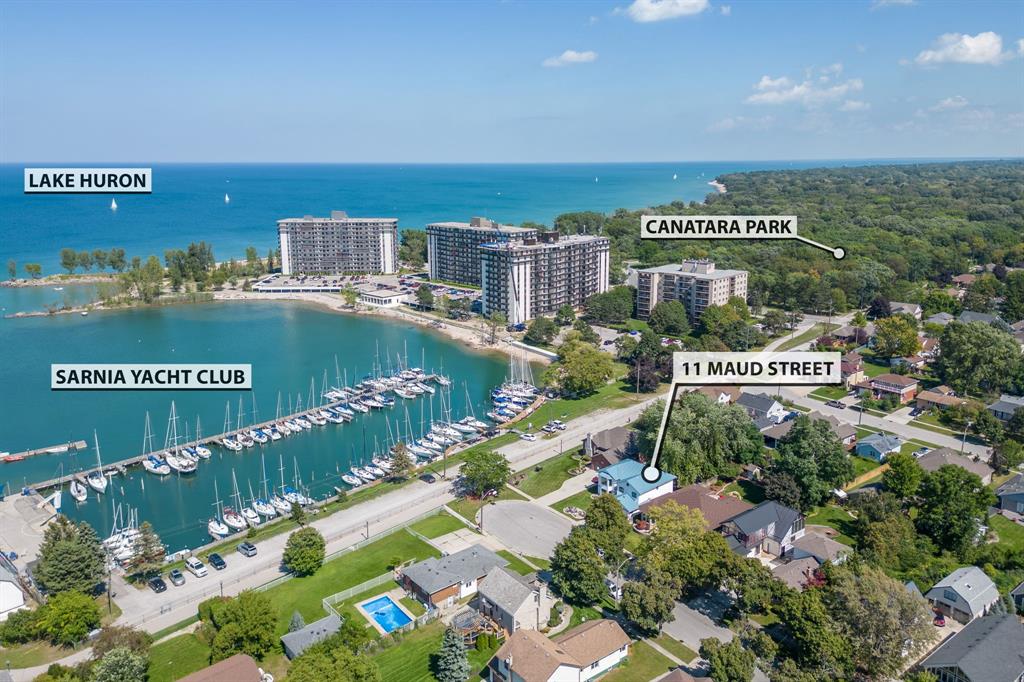11 MAUD Street, Point Edward, Ontario, Canada