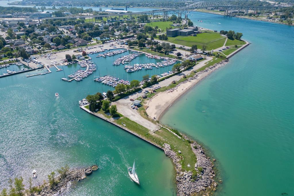 11 MAUD Street, Point Edward, Ontario, Canada