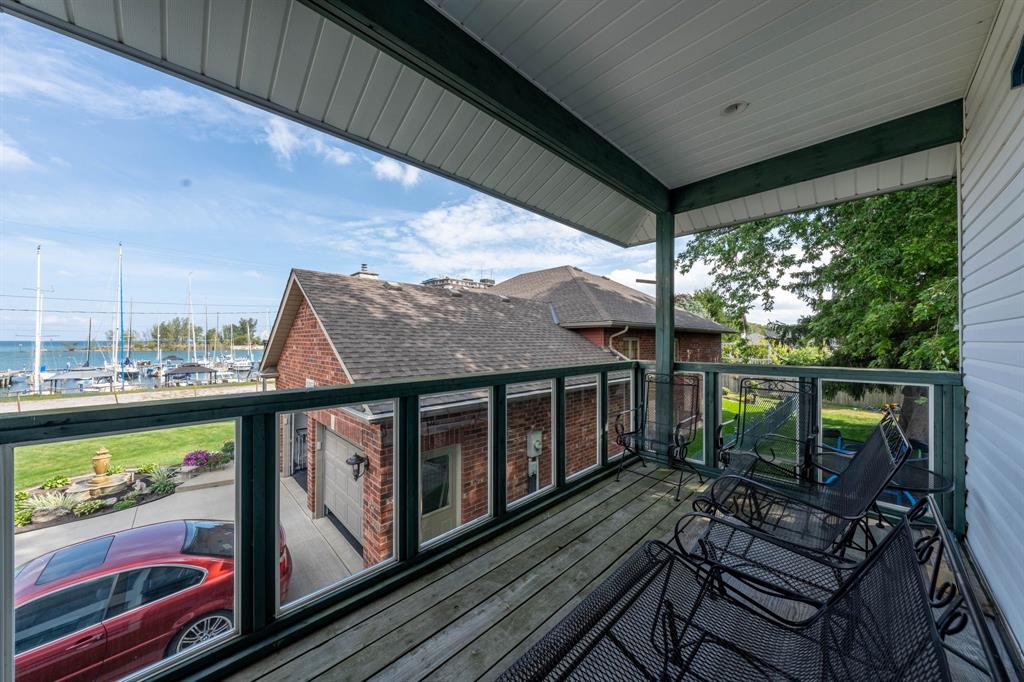 11 MAUD Street, Point Edward, Ontario, Canada