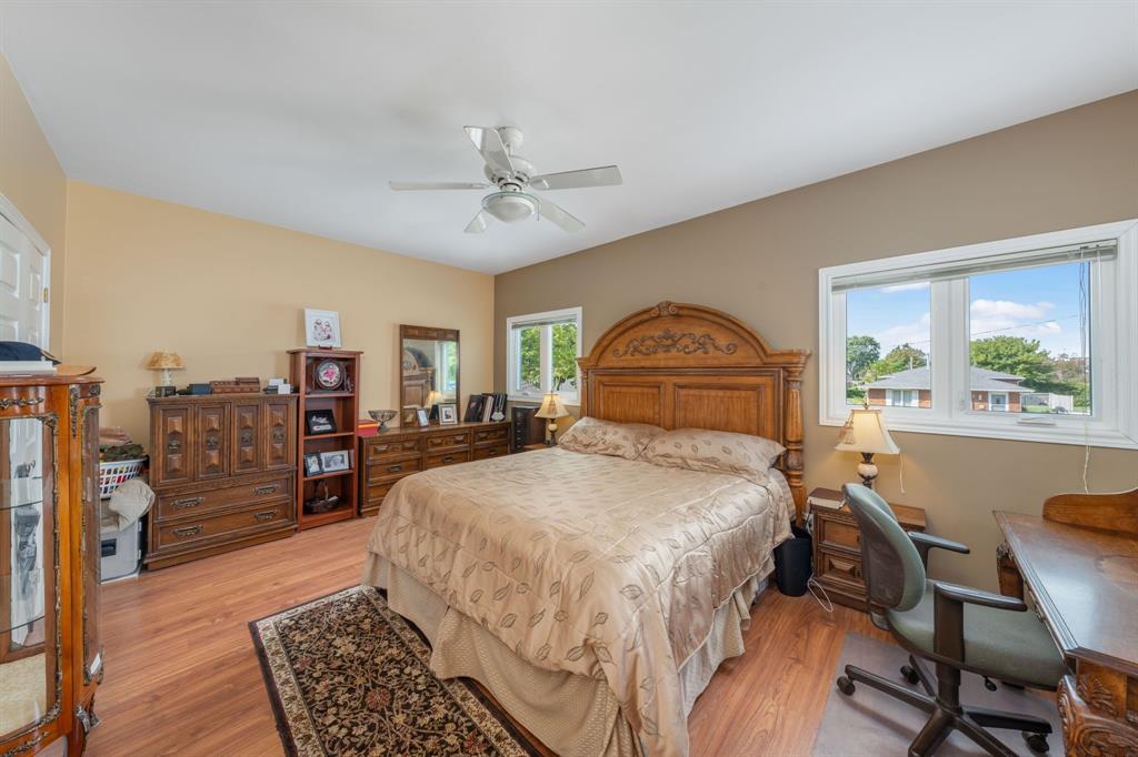 11 MAUD Street, Point Edward, Ontario, Canada