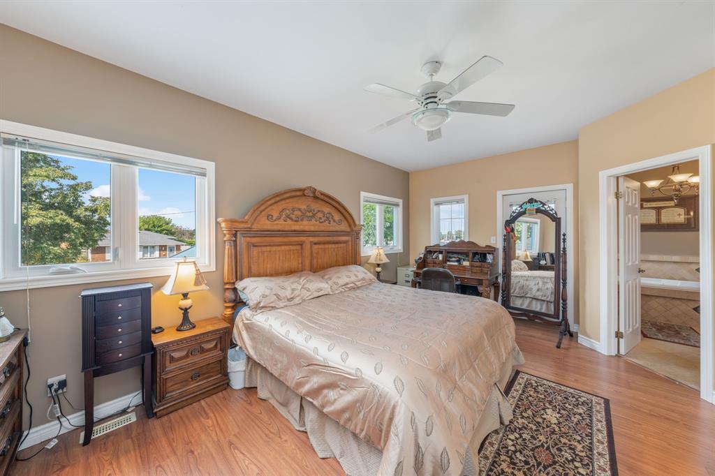 11 MAUD Street, Point Edward, Ontario, Canada
