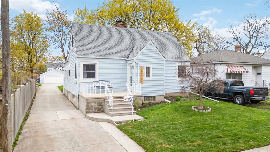 550 Kintail Street, Sarnia Ontario, Canada