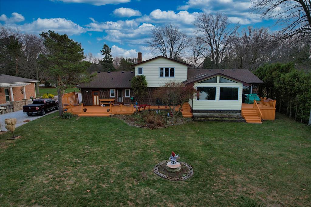 3472 QUEEN Street, Plympton-Wyoming, Ontario, Canada