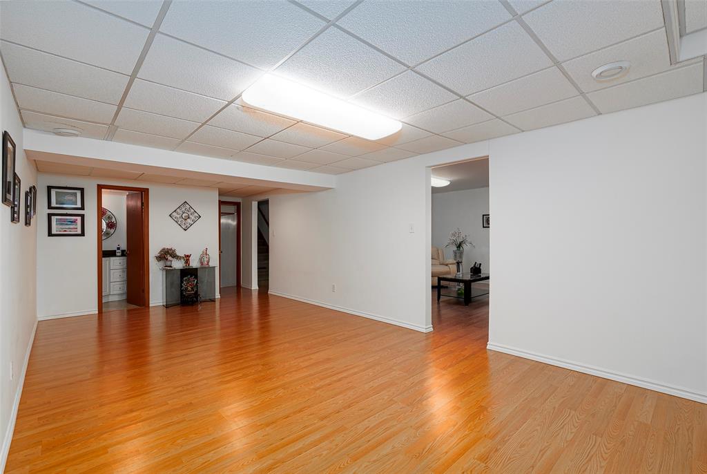 3472 QUEEN Street, Plympton-Wyoming, Ontario, Canada