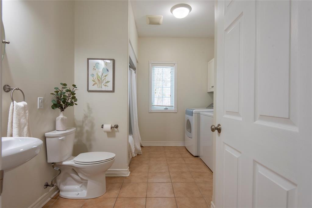 7359 BLUE POINT BAY Path, Plympton-Wyoming, Ontario, Canada photo 25