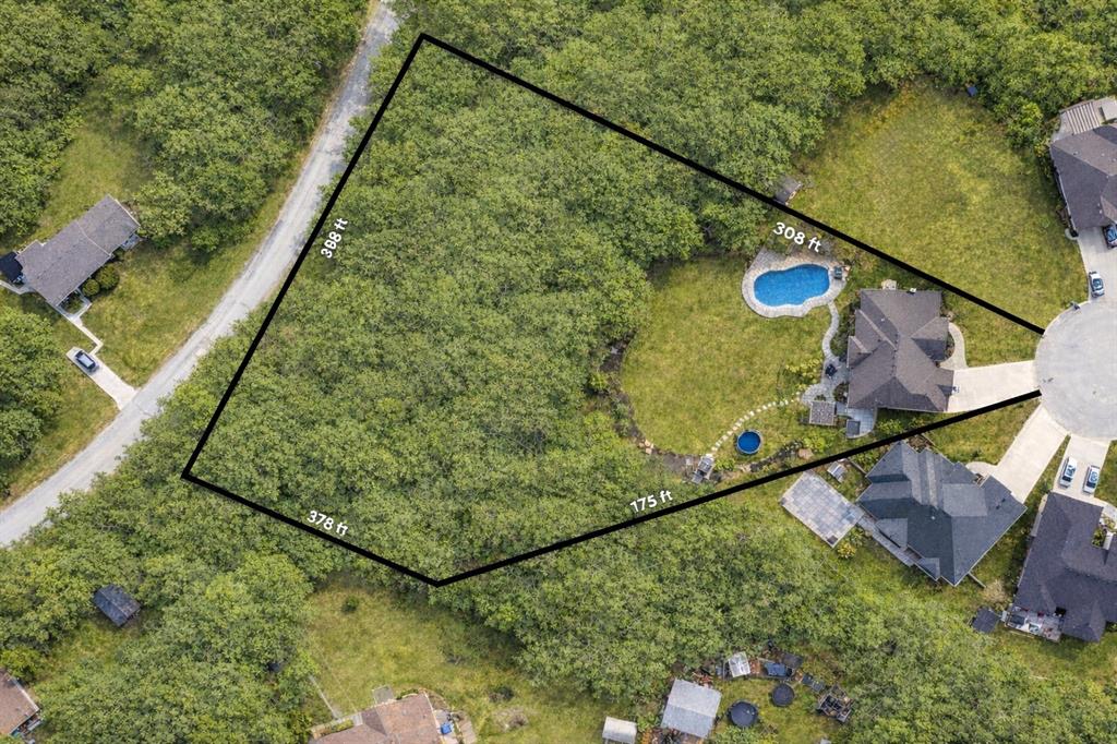 7133 MUSKOKA Trail, Plympton-Wyoming, Ontario, Canada photo 2