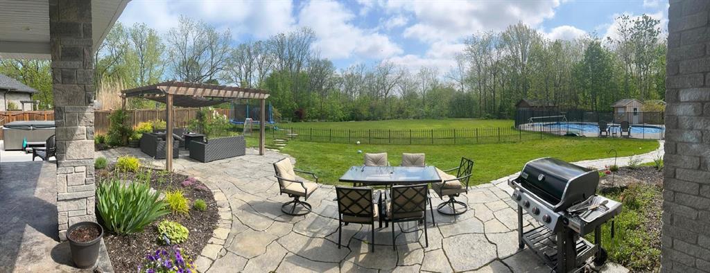 7133 MUSKOKA Trail, Plympton-Wyoming, Ontario, Canada photo 8