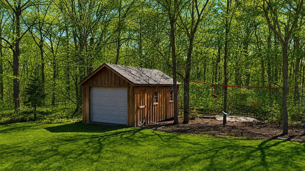 7133 MUSKOKA Trail, Plympton-Wyoming, Ontario, Canada photo 11