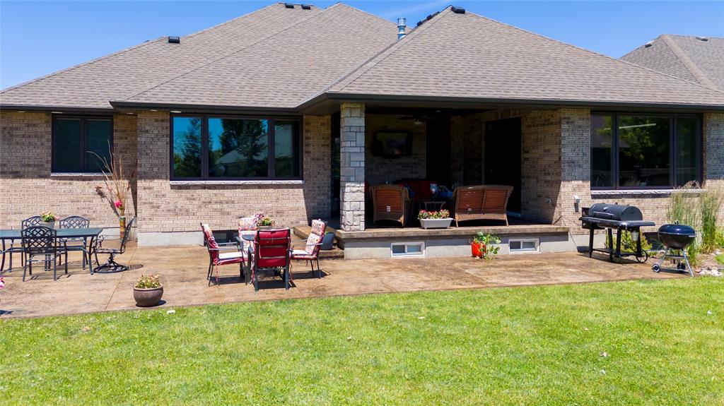 3849 FERNE Avenue, Plympton-Wyoming, Ontario, Canada photo 9