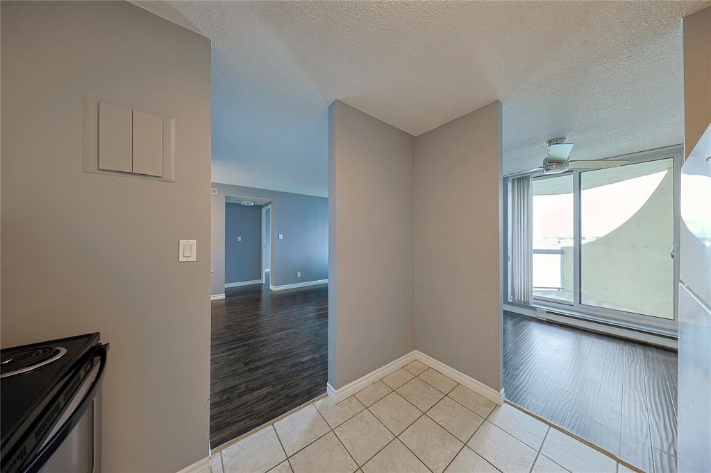 155 FRONT Street North Unit# 805, Sarnia, Ontario, Canada photo 11