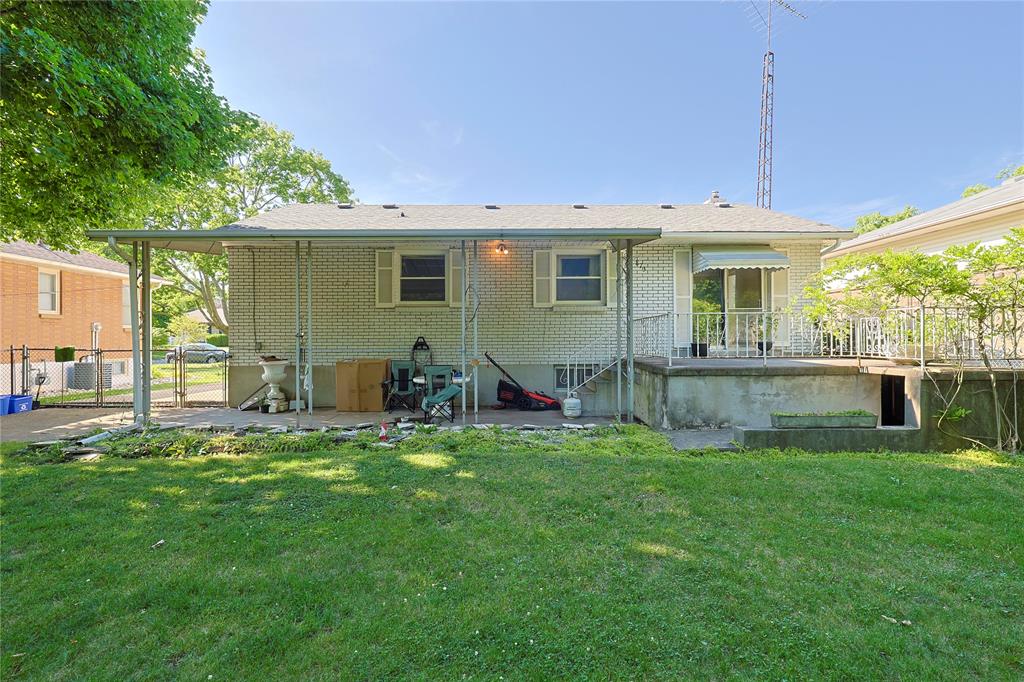 875 KEMSLEY Drive, Sarnia, Ontario, Canada photo 8