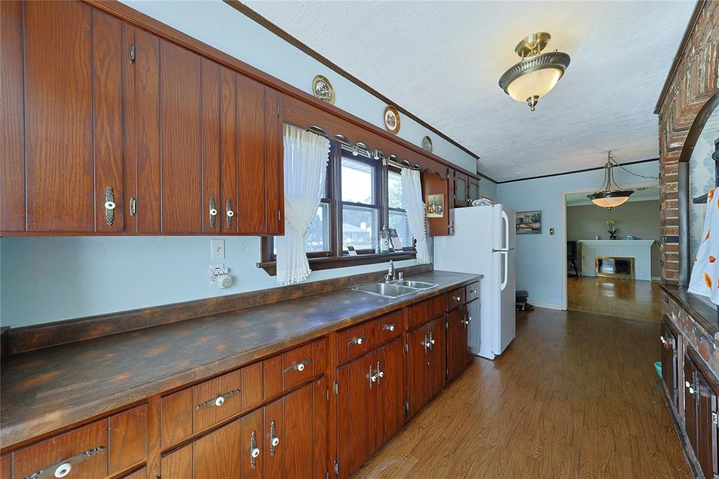 875 KEMSLEY Drive, Sarnia, Ontario, Canada photo 18