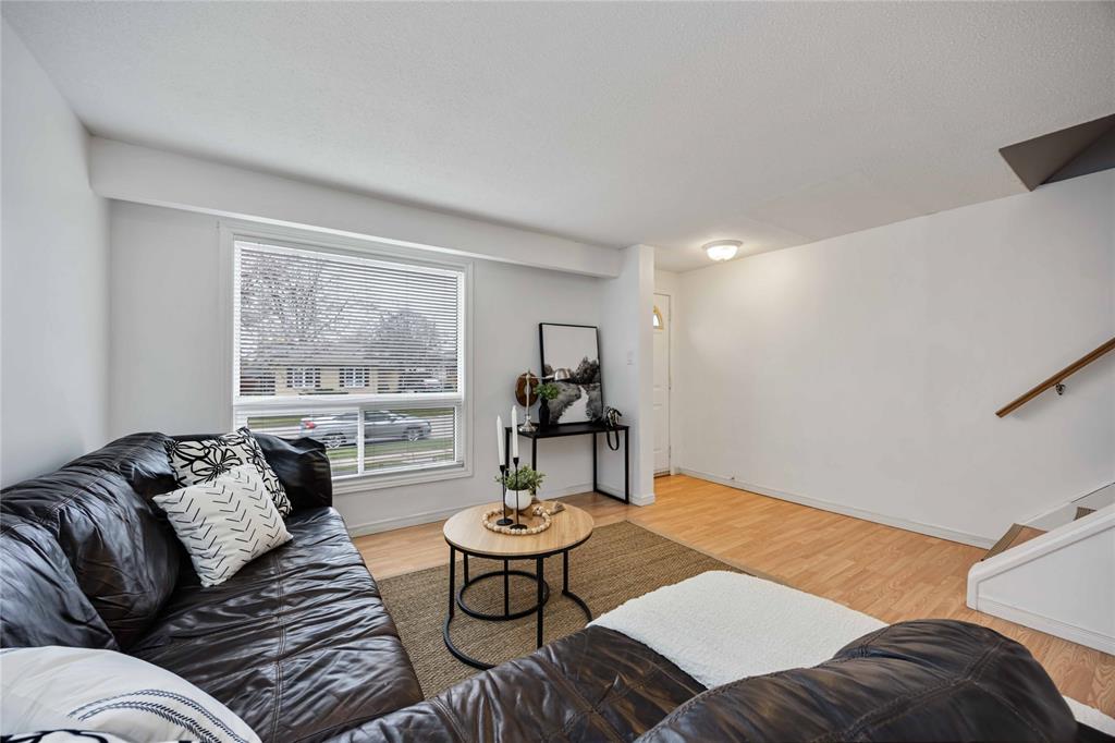 27 TURNER Drive Unit# 26, Sarnia, Ontario, Canada photo 5