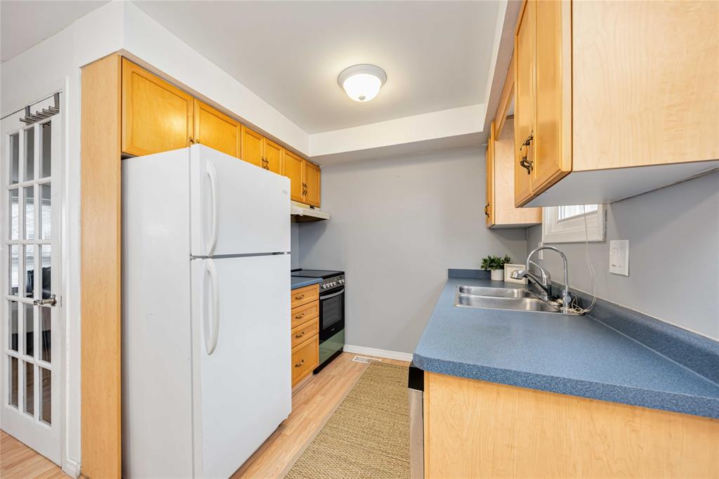27 TURNER Drive Unit# 26, Sarnia, Ontario, Canada photo 10