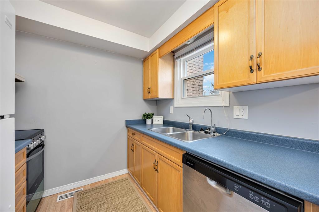 27 TURNER Drive Unit# 26, Sarnia, Ontario, Canada photo 12