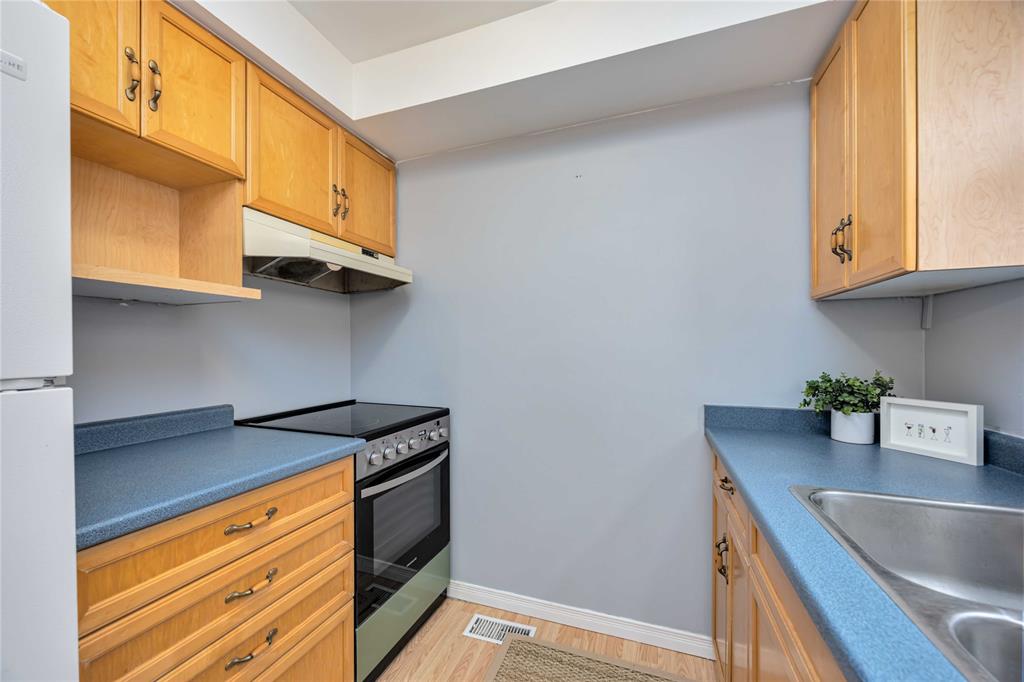 27 TURNER Drive Unit# 26, Sarnia, Ontario, Canada photo 13