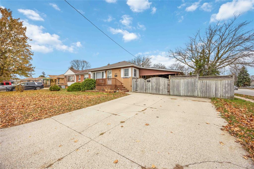 917 HEMLOCK Avenue Unit# 2, Sarnia, Ontario, Canada photo 3