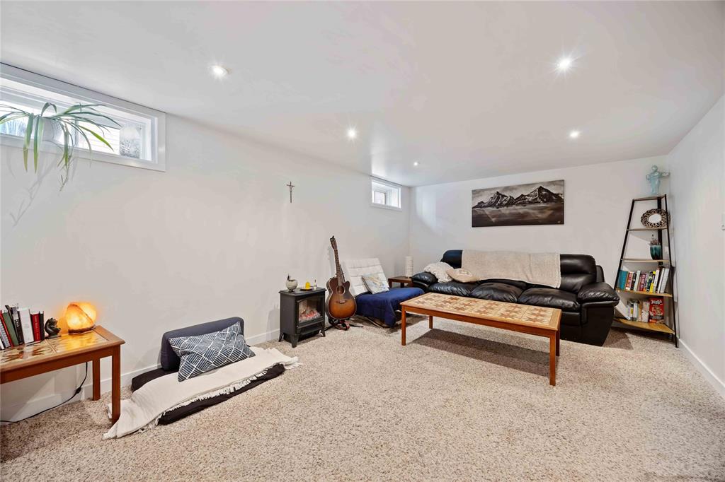 917 HEMLOCK Avenue Unit# 2, Sarnia, Ontario, Canada photo 9