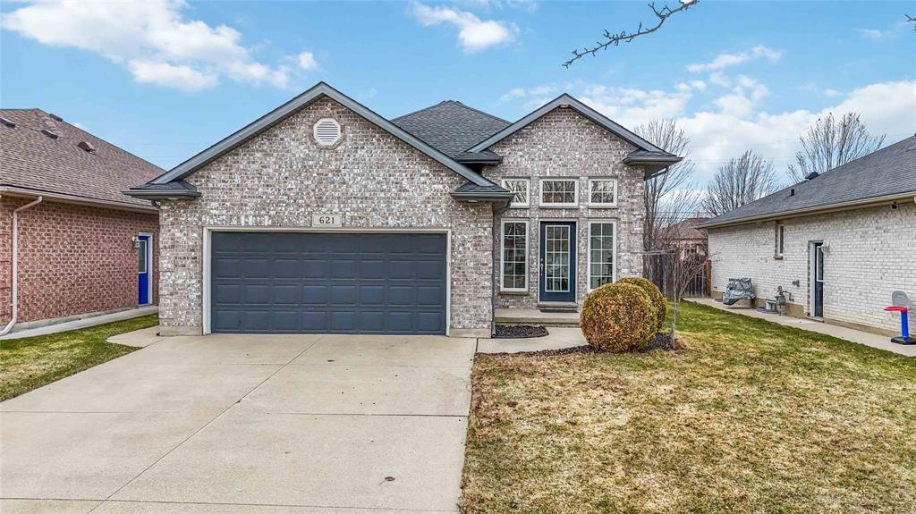 621 GRAYCLIFF Drive, Sarnia Ontario, Canada