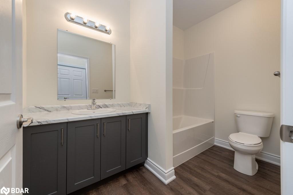 48 LEANNE'S Way, Orillia, Ontario, Canada