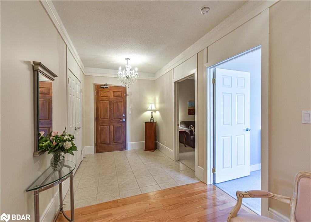 140 CEDAR ISLAND Road Unit# 401, Orillia, Ontario, Canada