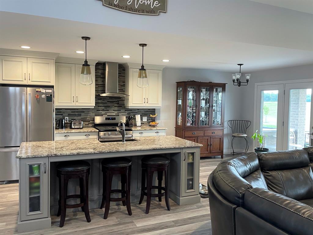 3994 VAN BREE Drive, Plympton-Wyoming, Ontario, Canada