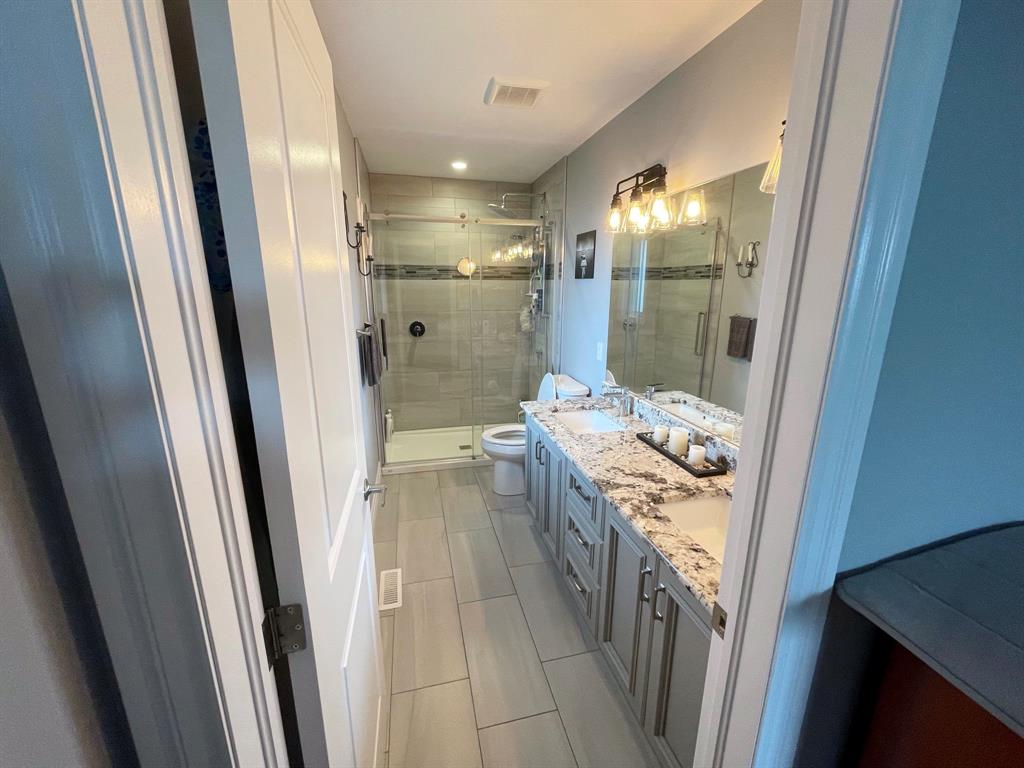 3994 VAN BREE Drive, Plympton-Wyoming, Ontario, Canada